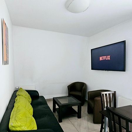 Apartament Quiet Apartment คราคูฟ ภายนอก รูปภาพ