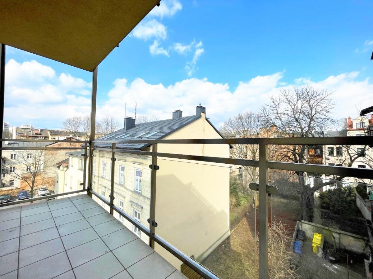Apartament Quiet Apartment คราคูฟ ภายนอก รูปภาพ