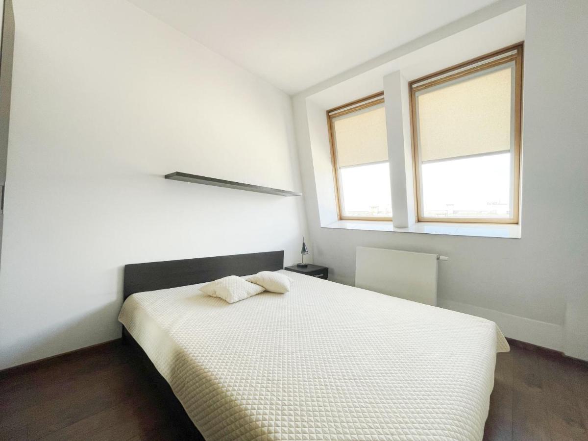 Apartament Quiet Apartment คราคูฟ ภายนอก รูปภาพ